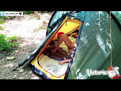 ❤️ Tented Stranger szenvedélyes kézimunkája a kamerában ️ Porno vk at hu.klassikaprint.ru ️
